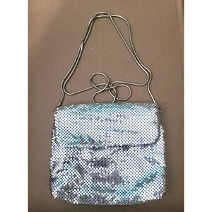 Valerie Stevens‎ Silver Shimmering Metal Mesh Zippered Crossbody Evening Purse